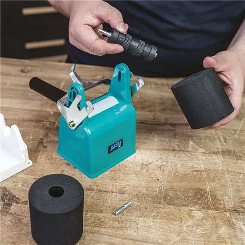 IGM Hand-held Glue Spreader 74 mm with a Stand