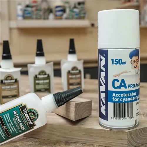 CA Accelerator, 150 ml, spray