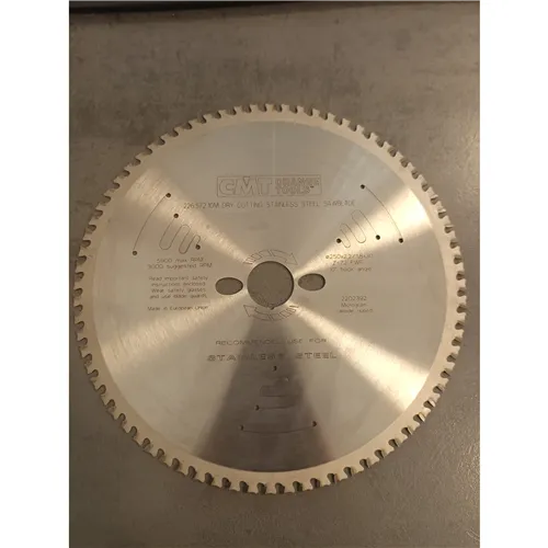 CMT Industrial Circular Saw Blade for Stainless Steel - D250x2,2 d30 Z72 HW (Used)