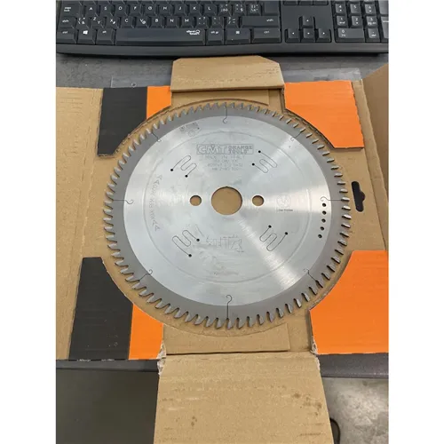CMT XTreme Saw Blade for Non-ferrous Metal and Plastic - D250x3,2 d32 Z80 HW (Unpacked)